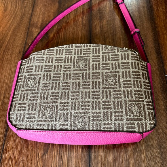 Anne Klein Logo Triple Compartment Crossbody Bag - Picture 3 of 9